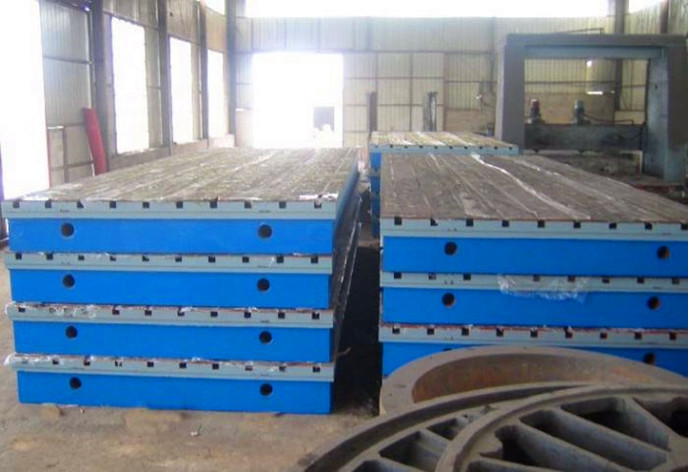 鑄鐵平臺(tái)測(cè)量的注意事項(xiàng)